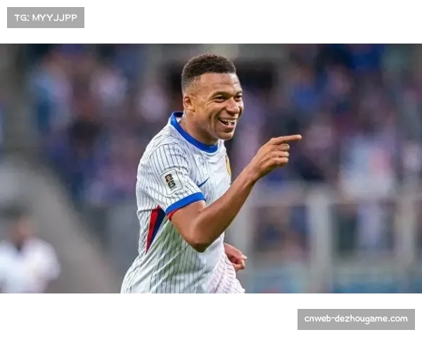 法国4-0大胜乌克兰，姆巴佩两射一传助高卢雄鸡提前晋级世界杯