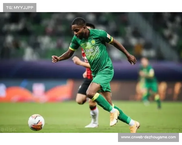 武汉三镇对阵山东泰山VAR吹罚三次“体毛越位”引争议