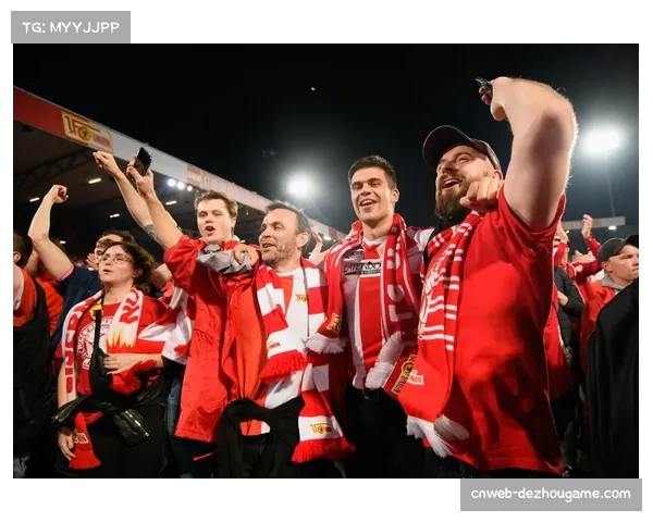 柏林联合社区足球日,球迷与青训球员共同参与训练课